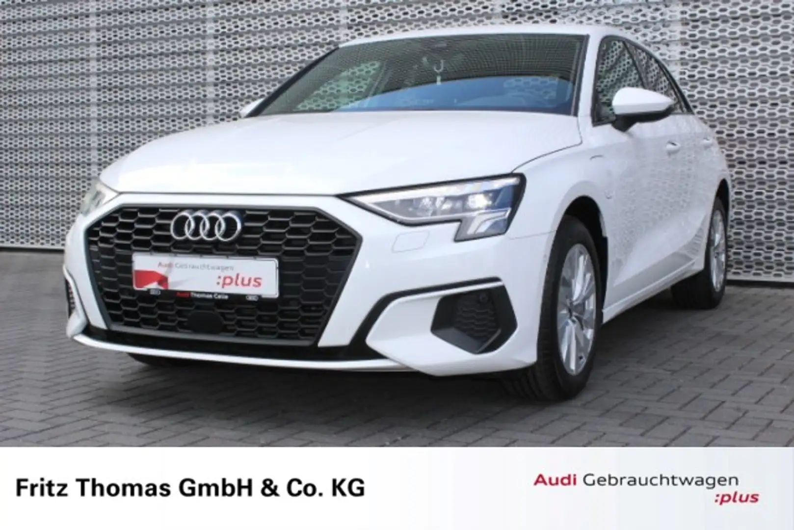 Audi A3 Sportback 40 TFSI e S tronic LED Navi GRA APS SHZ Weiß - 1