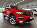 Volkswagen T-Roc Style 1.5 TSI PANO APP KAMERA KLIMA Rood - thumbnail 4