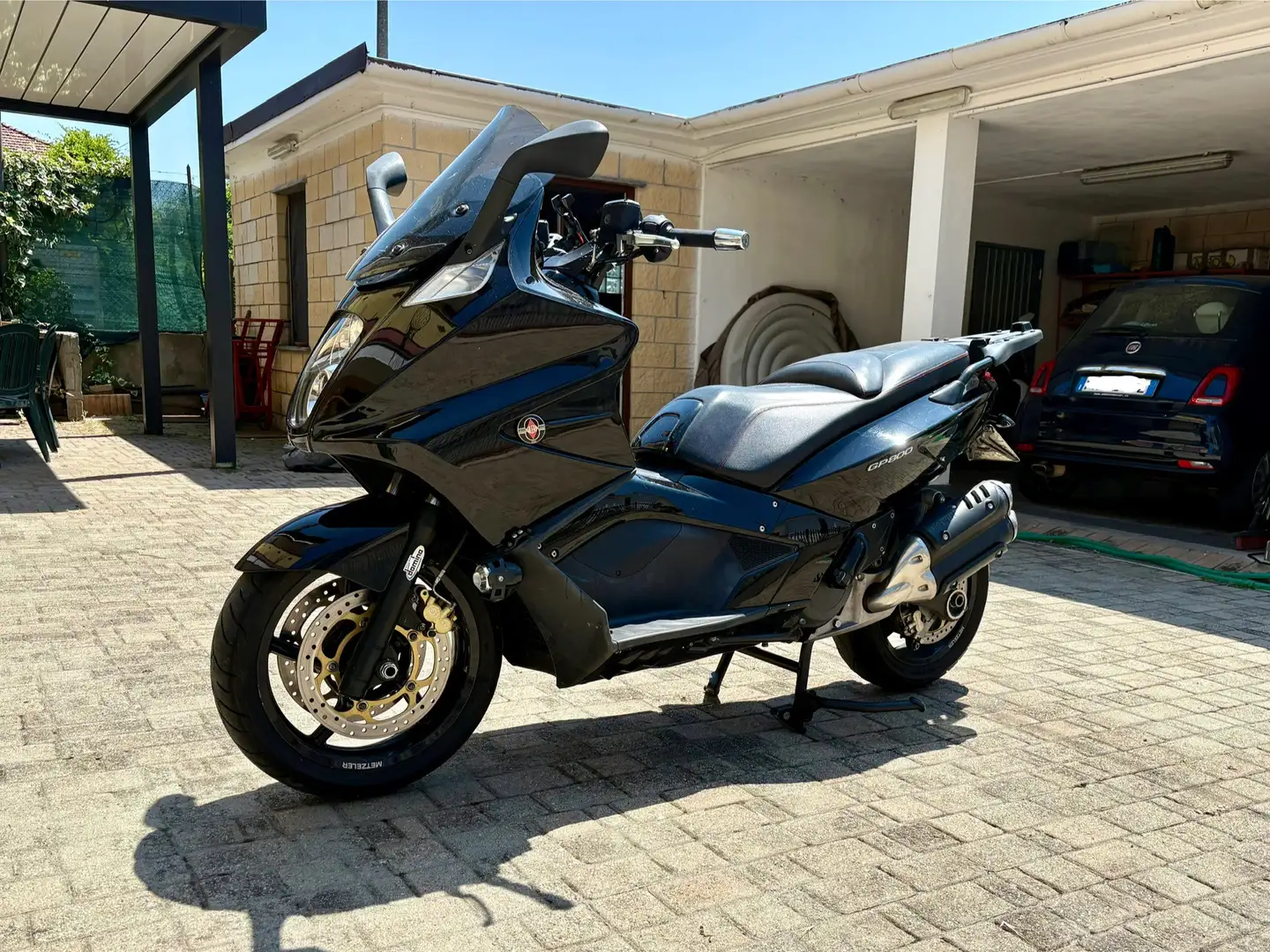 Gilera GP 800 - 2