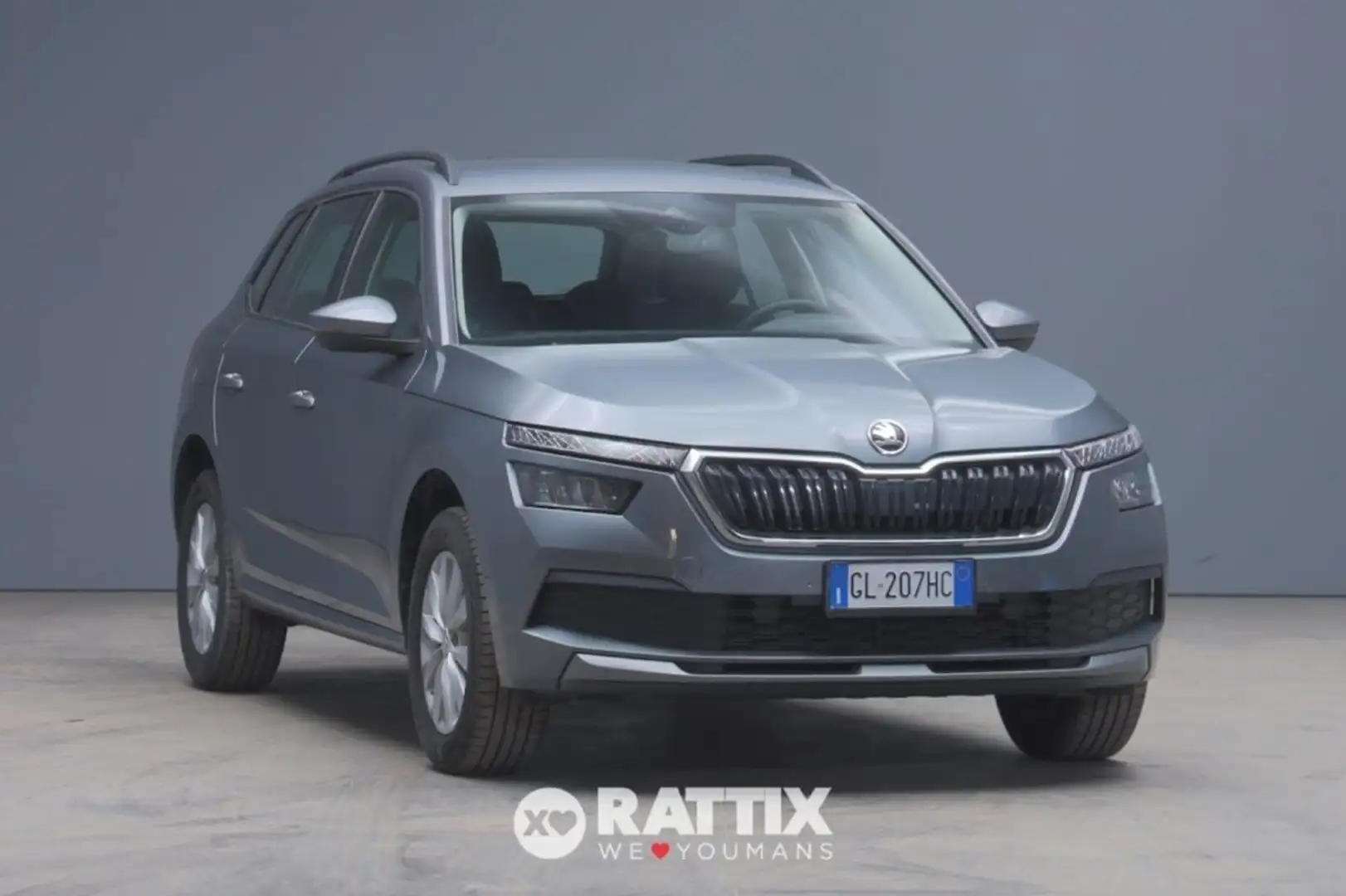 Skoda Kamiq 1.0 TSI 110CV Ambition Gris - 1