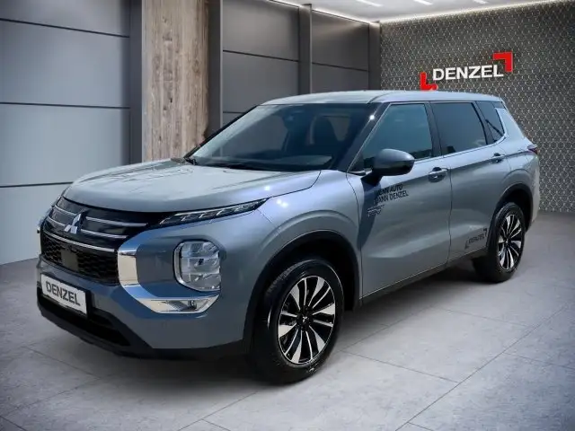 Mitsubishi Outlander PHEV 2,4 4WD Invite 220V AT 25