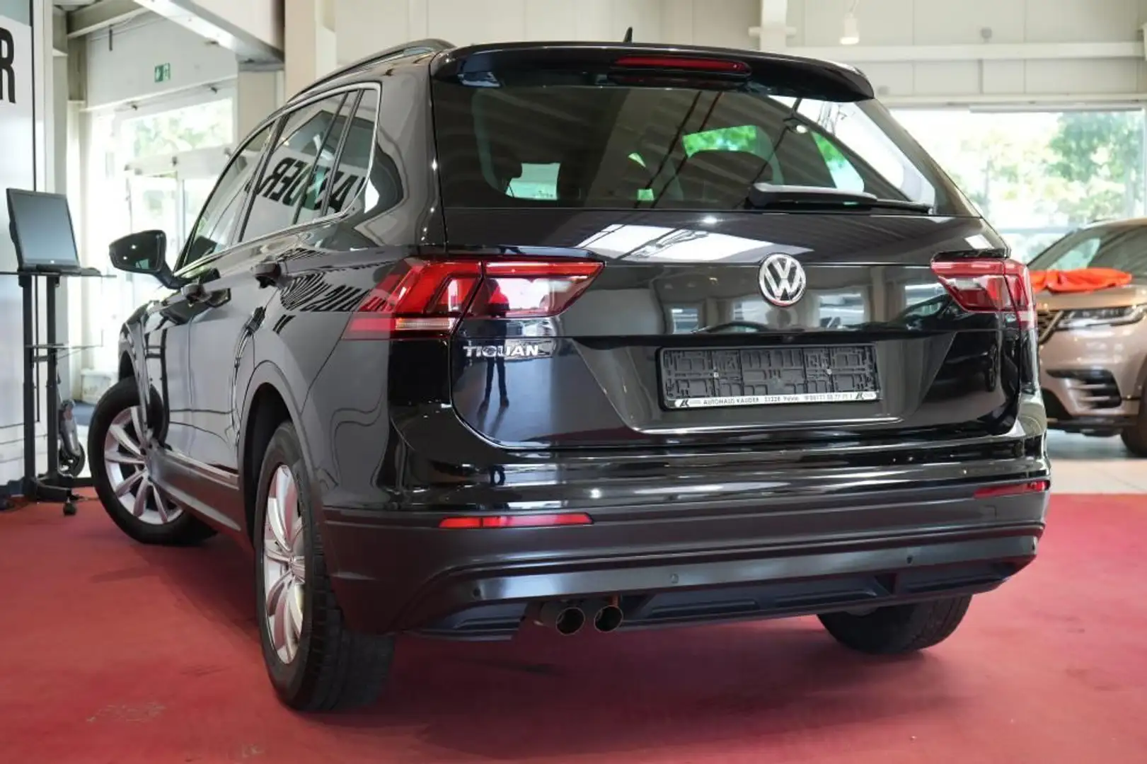 Volkswagen Tiguan 1.5 TSI DSG Comfortline*Kamera*Klima* Nero - 2