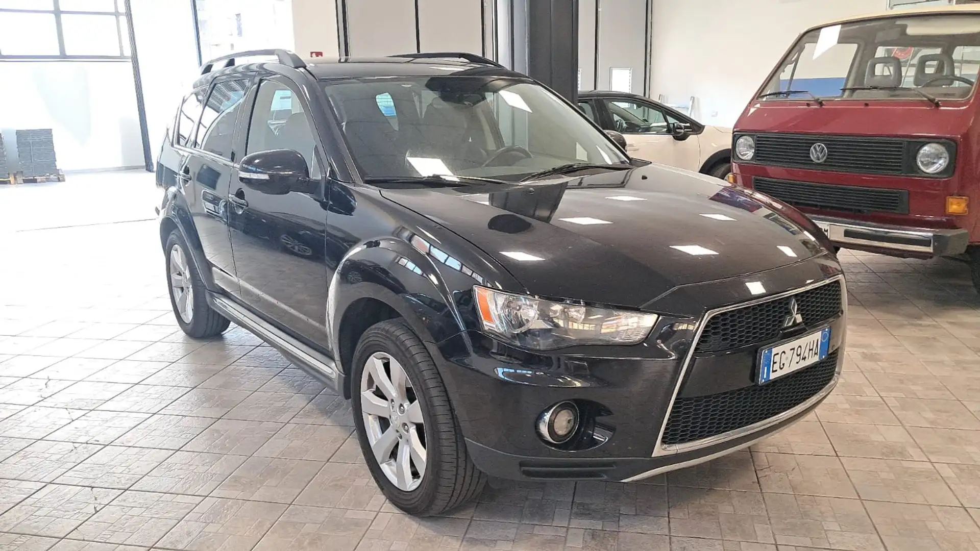 Mitsubishi Outlander Outlander 2.2 DI-D Intense DPF Nero - 2