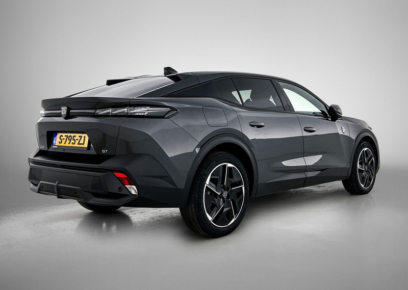 Peugeot 408 GT 130pk Automaat | Lage kilometerstand | Navigati — photo 6