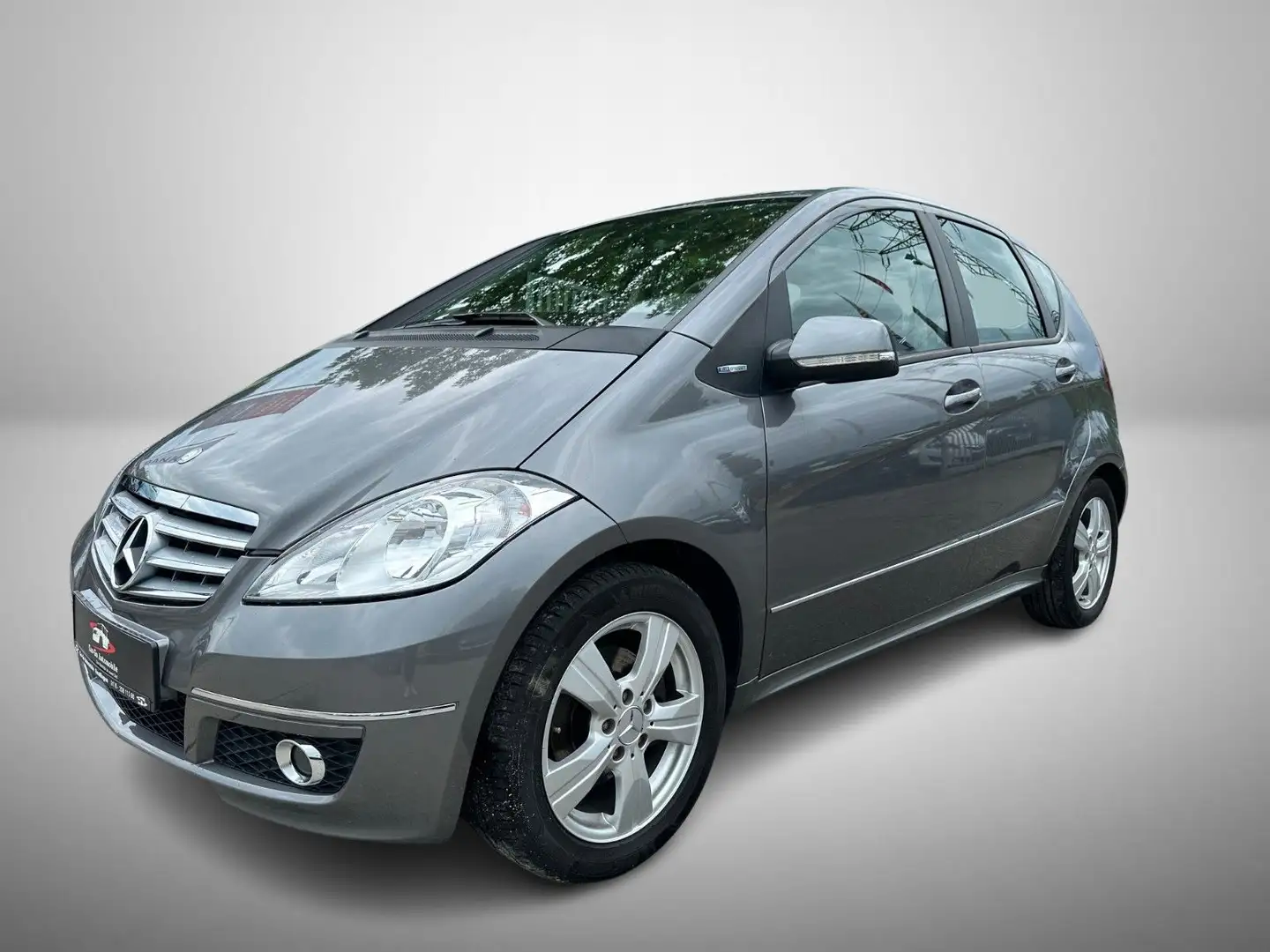 Mercedes-Benz A 160 *Avantgarde*T-Leder*Sitzhzng*Klima*8x*SHeft Gris - 2