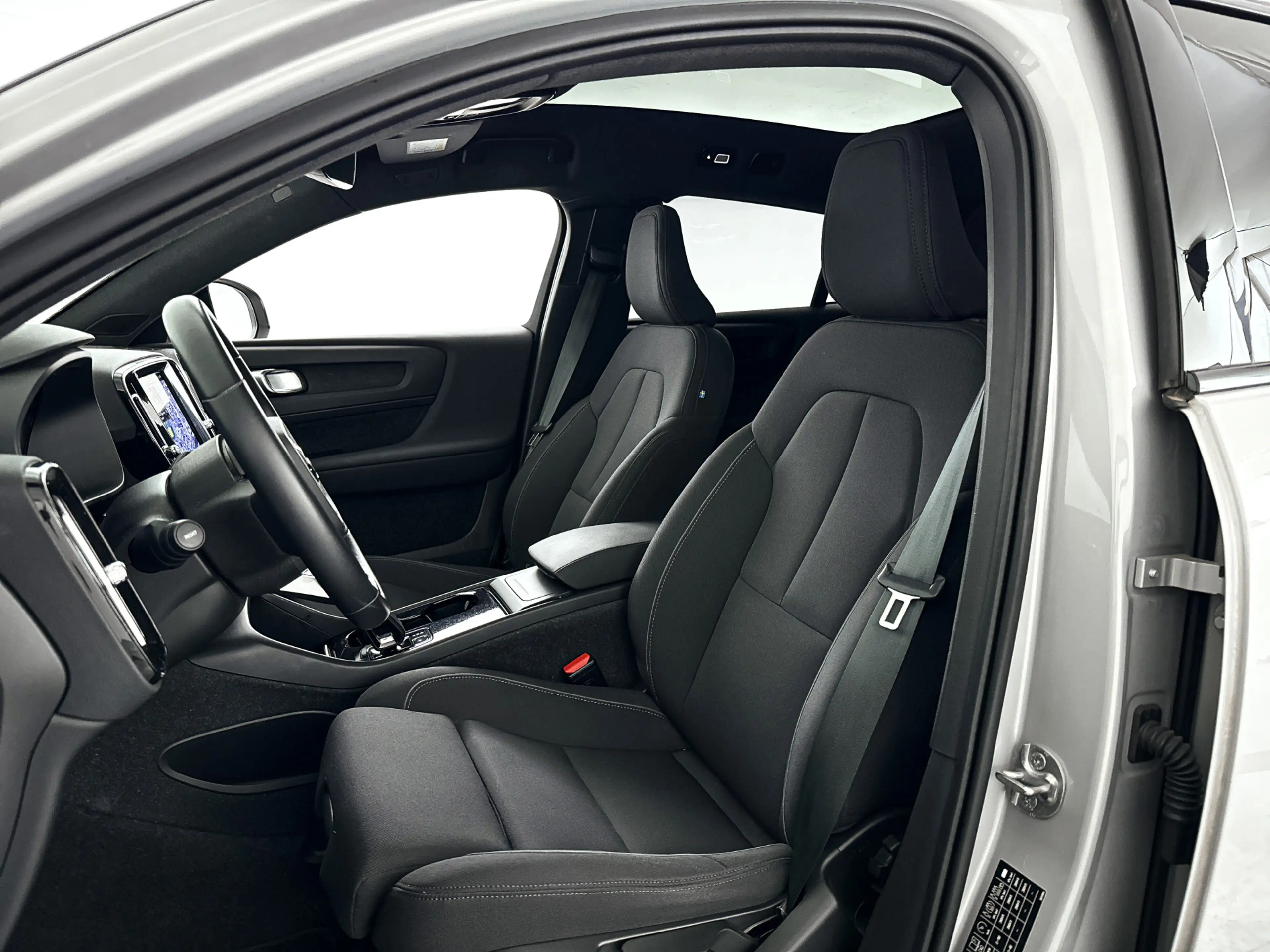 Volvo C40 Single Motor Core 69 kWh | Panoramadak — photo 6