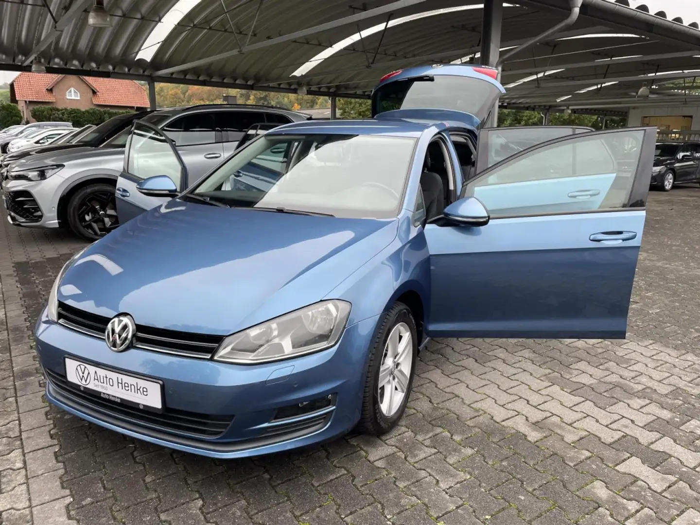 Volkswagen Golf VII 1.2 TSI LIFE + PDC + KLIMA Klima Einparkhilfe Blau - 2
