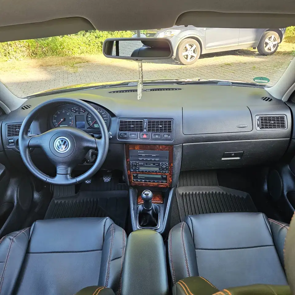 Volkswagen Golf 2.8 V6 4Motion, foto 9