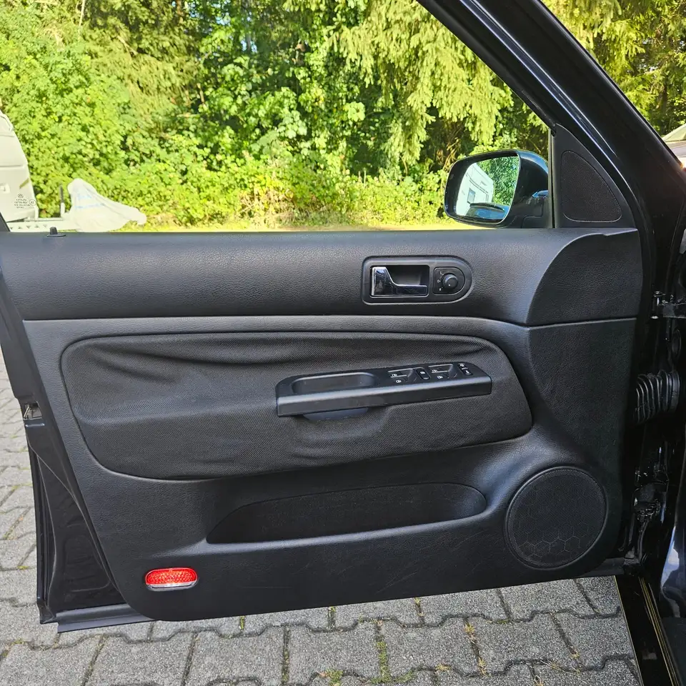 Volkswagen Golf 2.8 V6 4Motion, foto 7