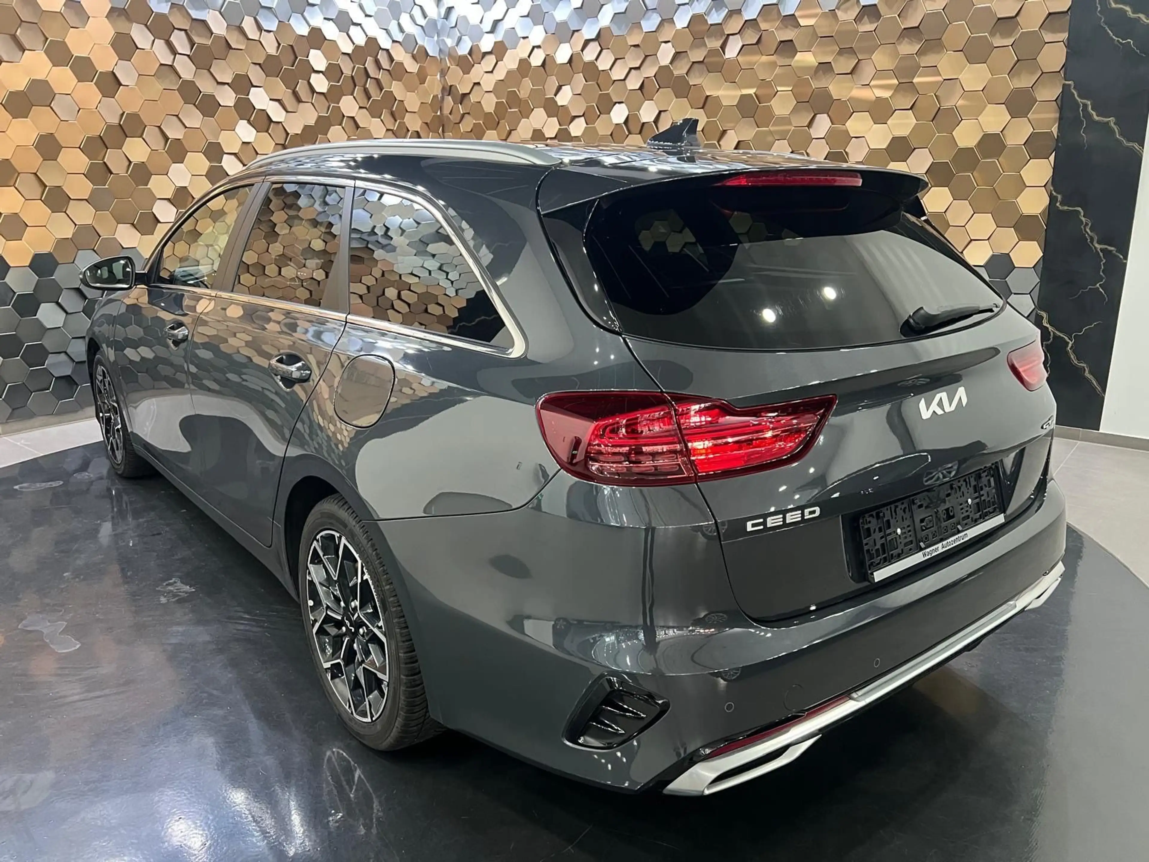 Kia Ceed SW / cee'd SW Ceed SW /GT Line/Panorama/ACC/Kamera/JBL — photo 5