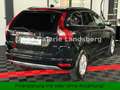 Volvo XC60 2.0 D3 Momentum*Navi*Xenon*Kamera*AHK Schwarz - thumbnail 2