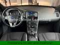 Volvo XC60 2.0 D3 Momentum*Navi*Xenon*Kamera*AHK Schwarz - thumbnail 12