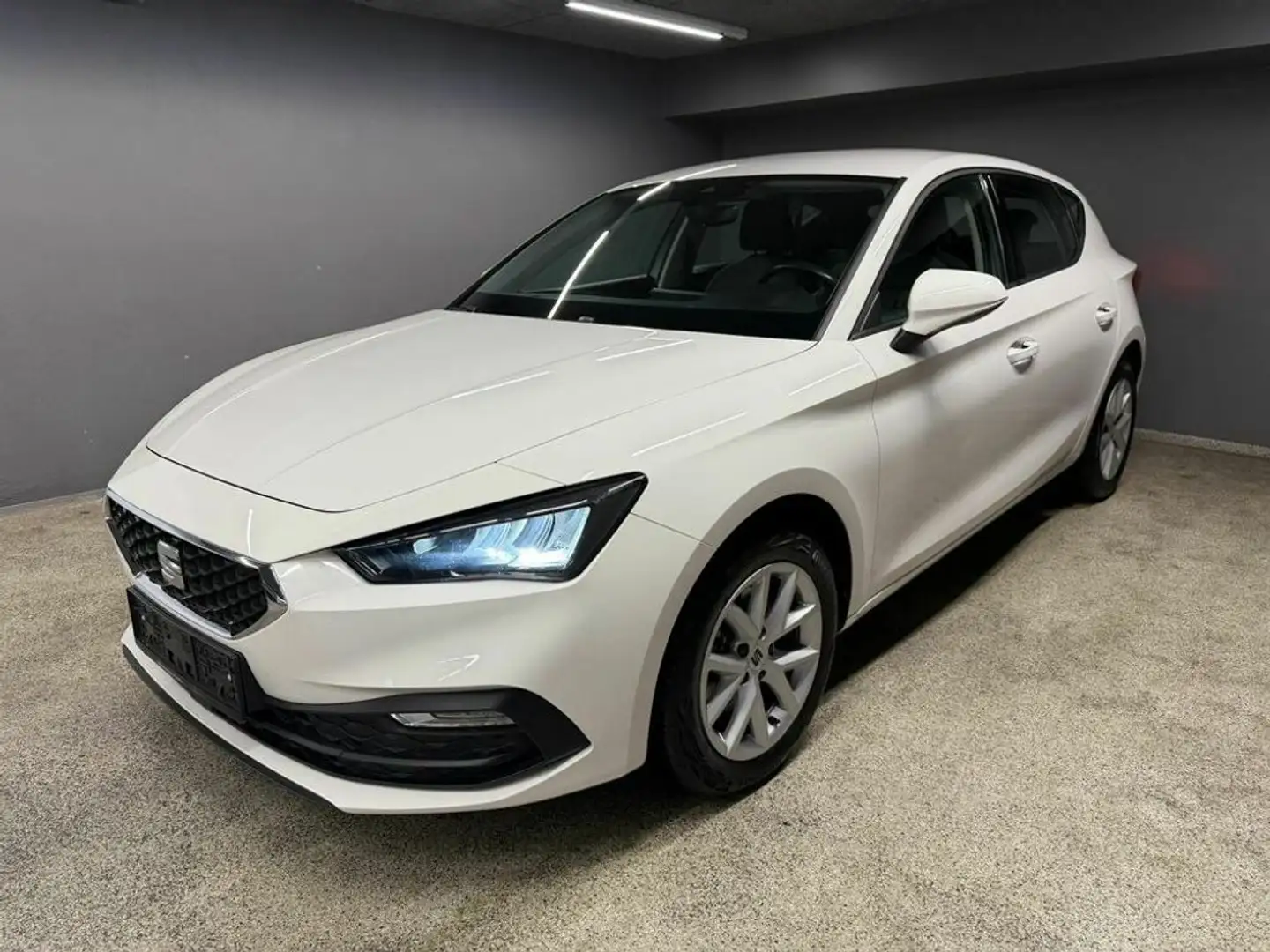 SEAT Leon Style Virtual LED Weiß - 2