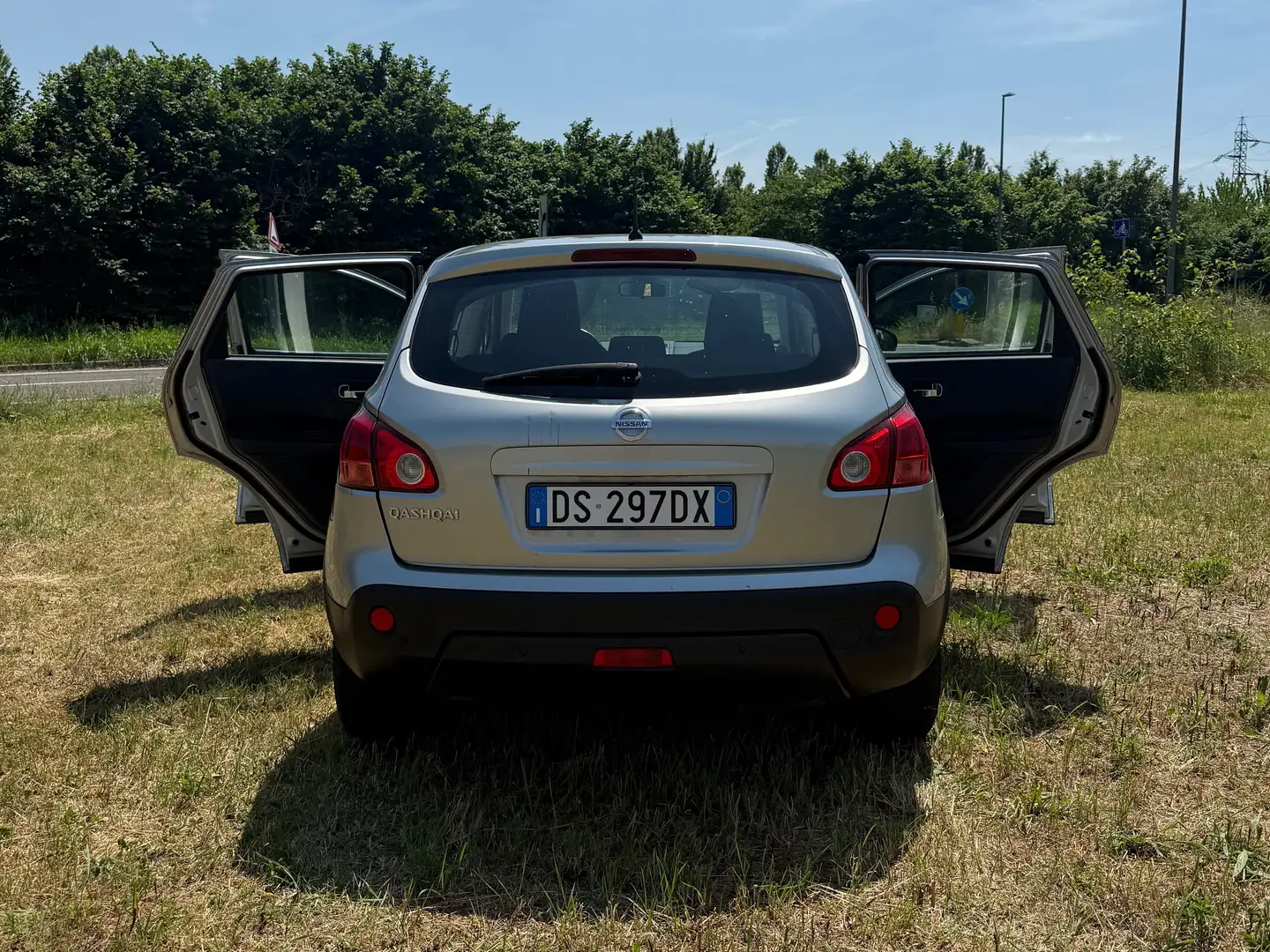 Nissan Qashqai Silber - 2