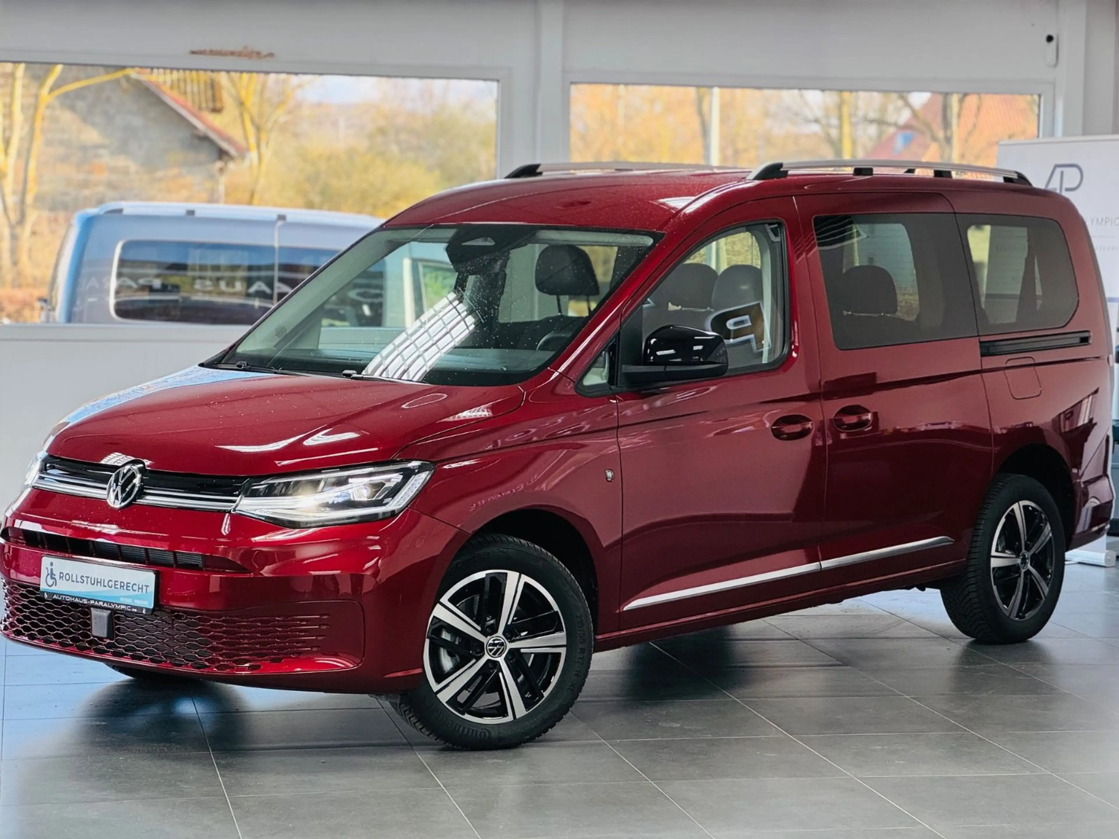 Volkswagen Caddy Maxi Style DSG TSI Rollstuhlgerecht-Rampe — photo 3