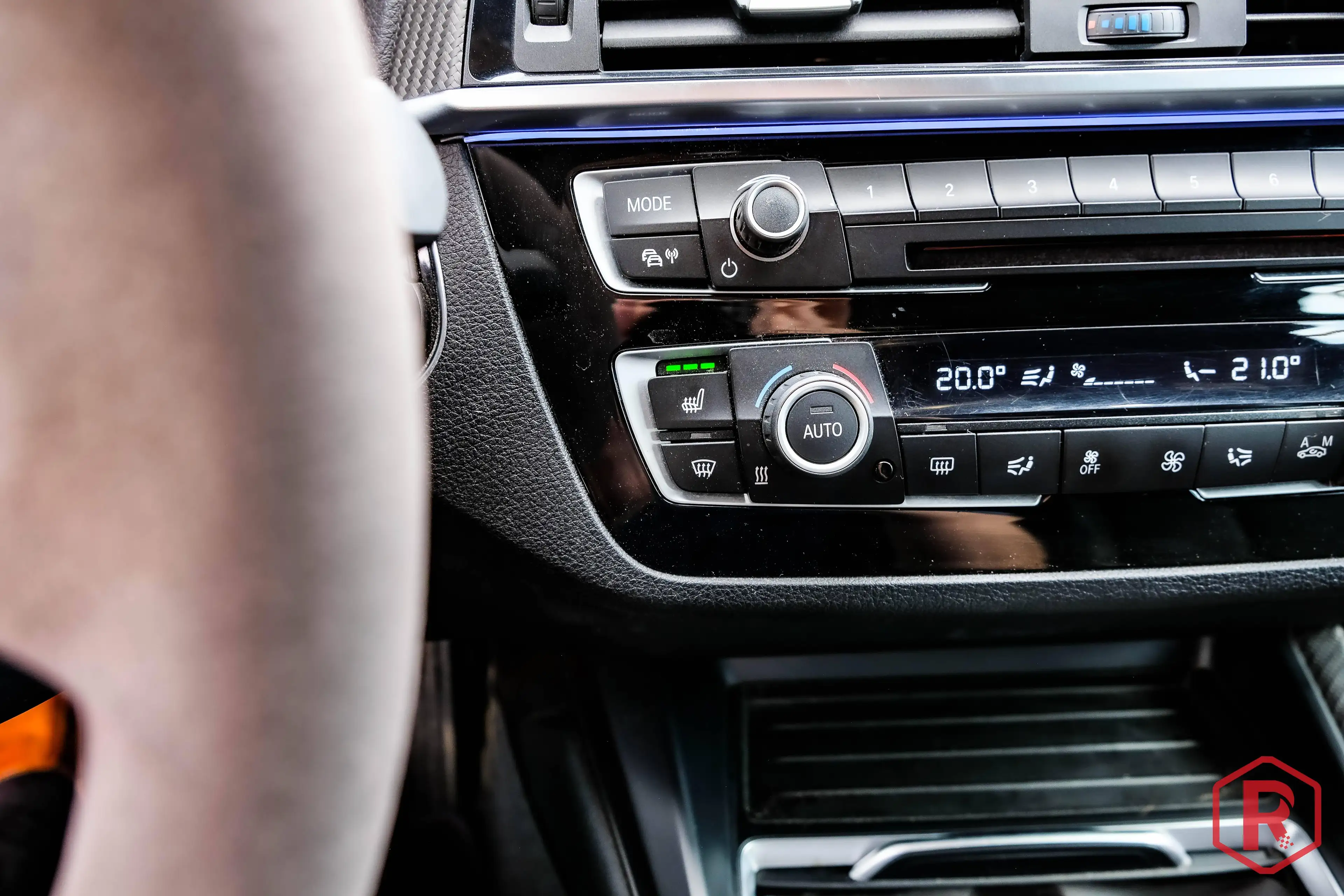 BMW M2 Coupé HarmanKardon Sfeerverlichting LCI — photo 13