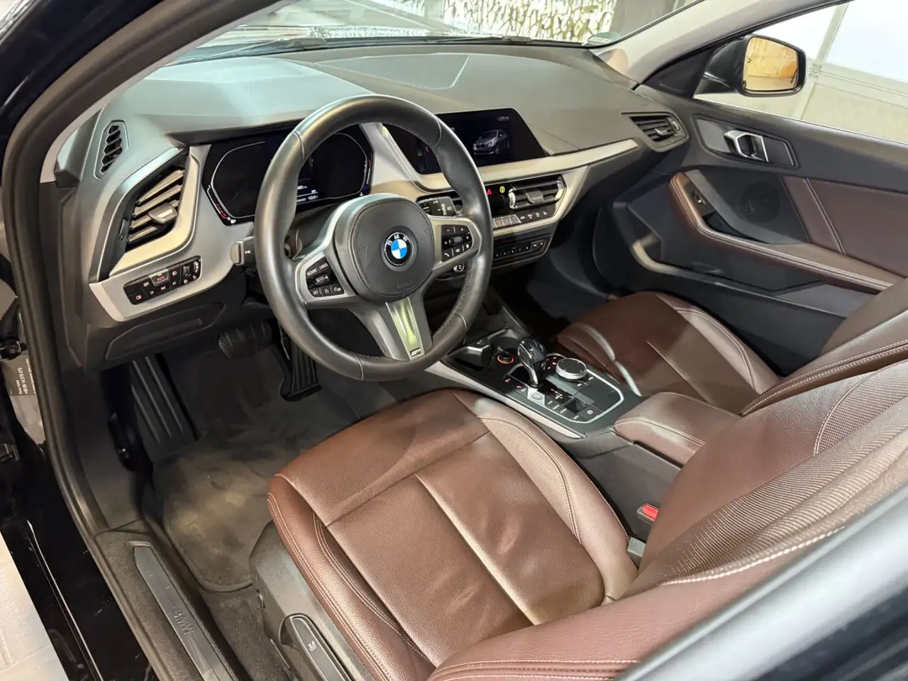 BMW 118 i Advantage Aut. PANORAMA~LEDER~NAVI~SHZ~, миниатюра 13
