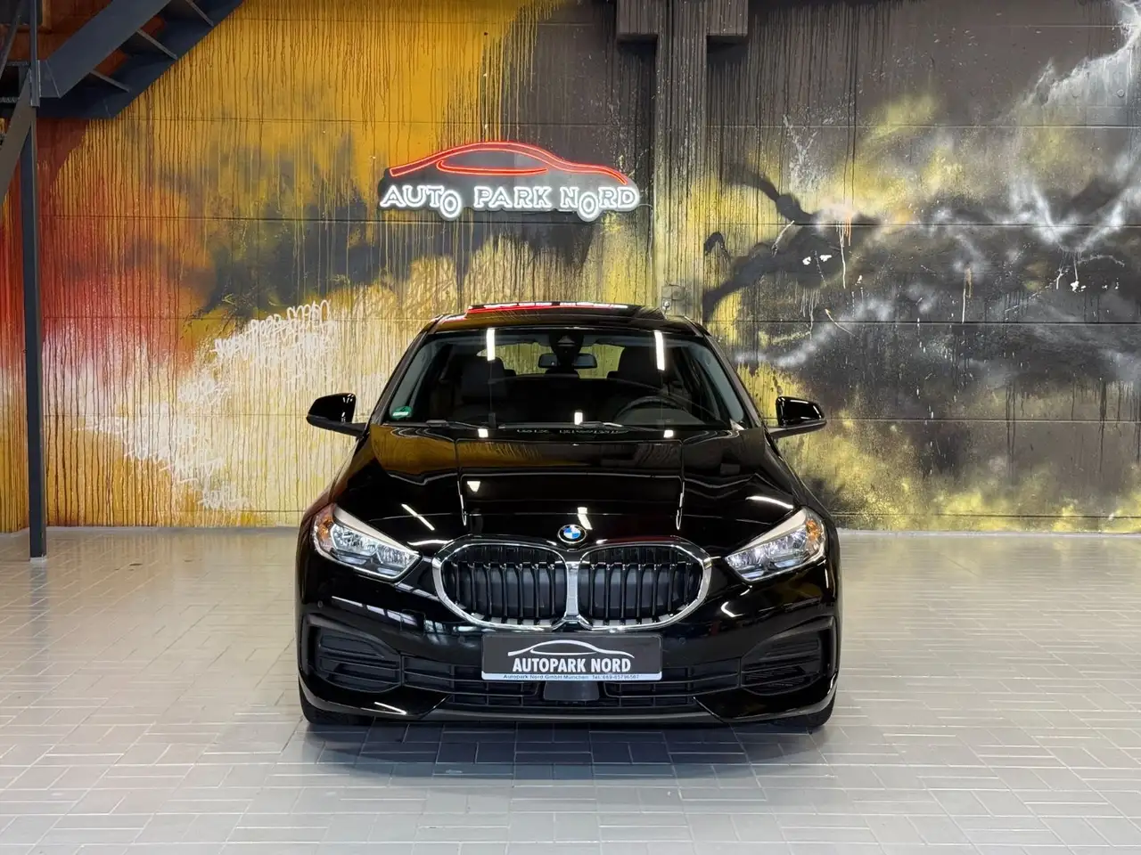 BMW 118 i Advantage Aut. PANORAMA~LEDER~NAVI~SHZ~, миниатюра 2