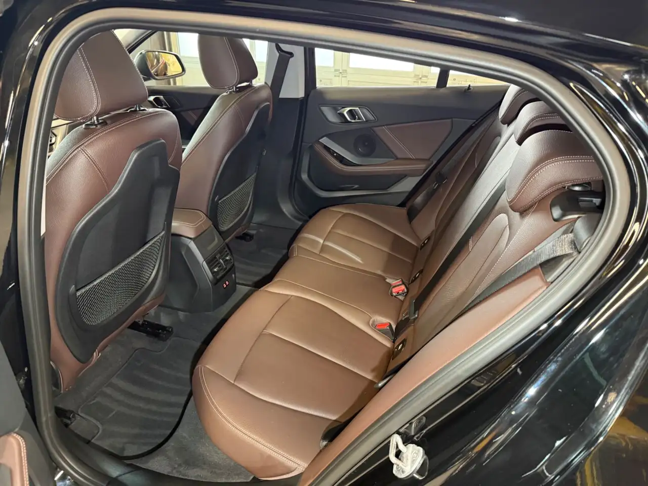BMW 118 i Advantage Aut. PANORAMA~LEDER~NAVI~SHZ~, миниатюра 14