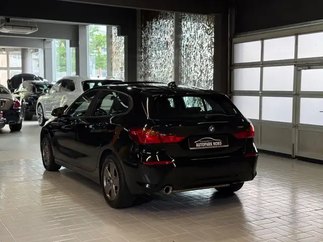 BMW I view 5