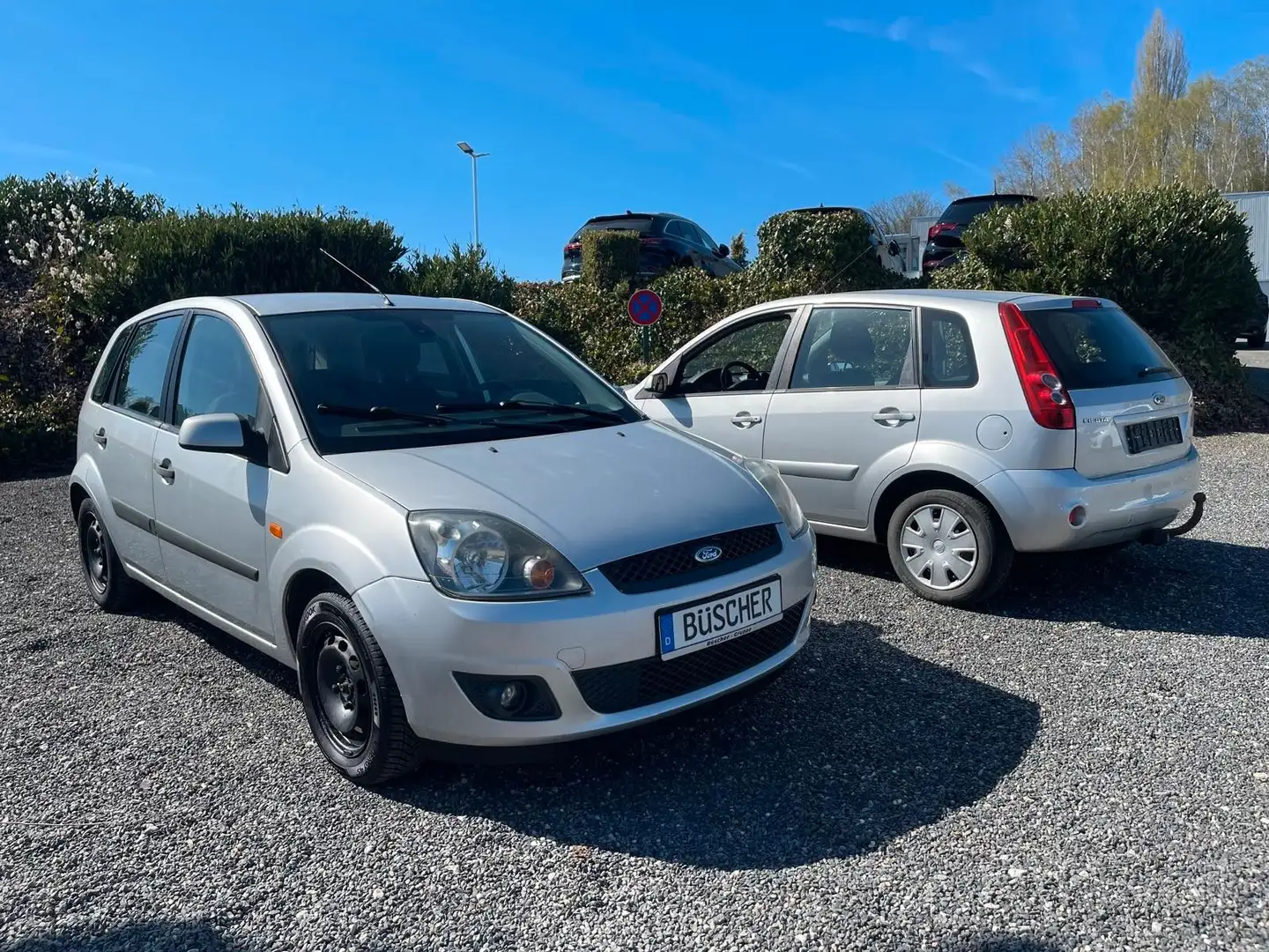 Ford Fiesta 2x mal Silber - 1