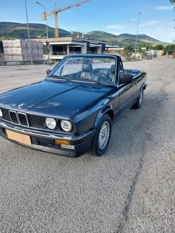 BMW 320i Cabrio, foto 2
