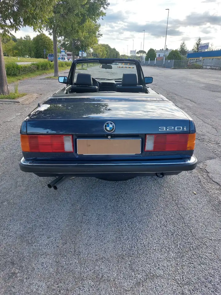 BMW 320i Cabrio, foto 7