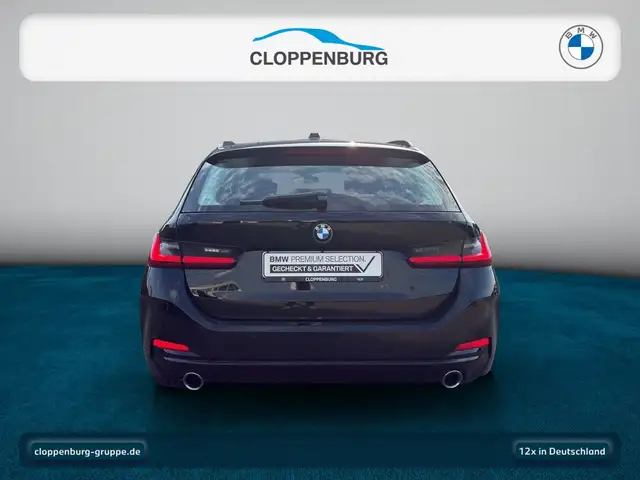 BMW 3 Series view 4
