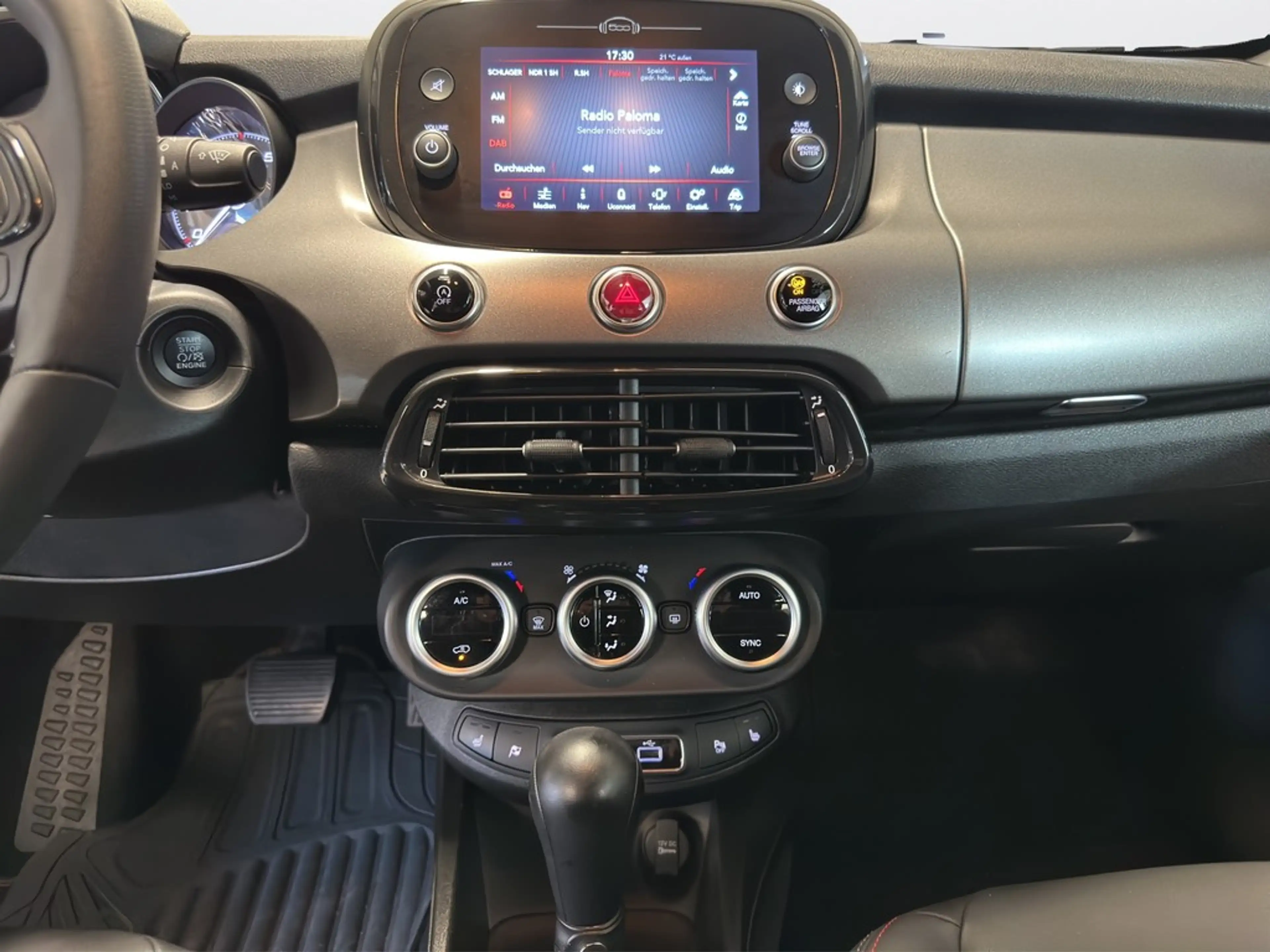 Fiat 500X Sport 1.3 GSE WINTERPAKET/NAVI/PDC/LED — photo 14