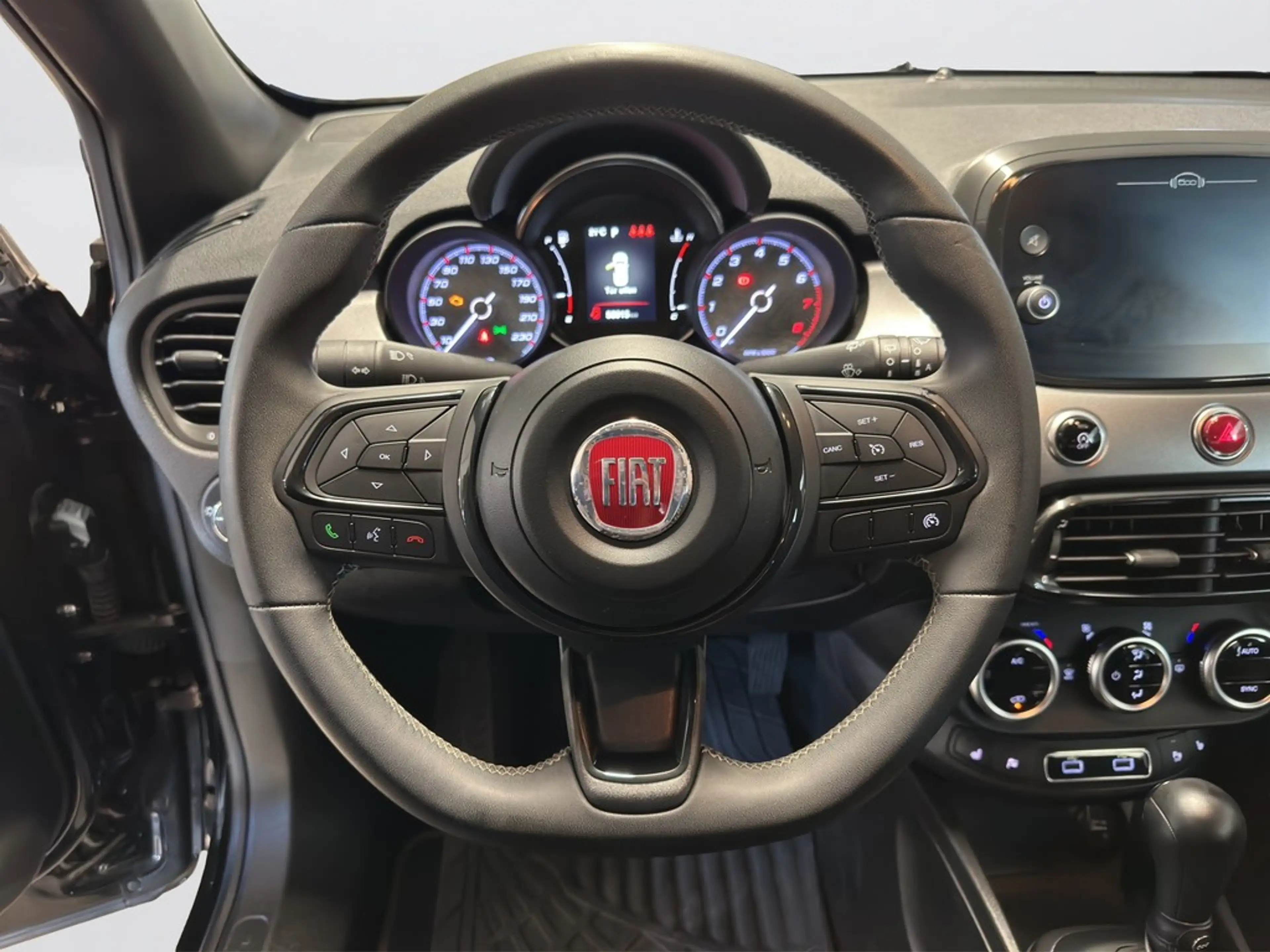 Fiat 500X Sport 1.3 GSE WINTERPAKET/NAVI/PDC/LED — photo 10