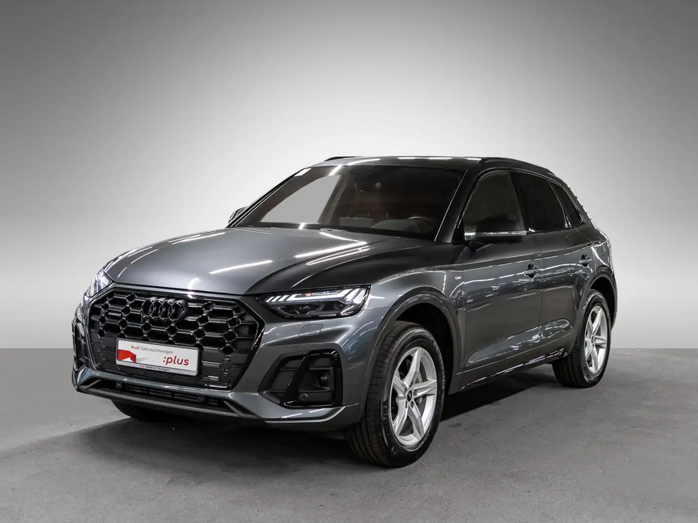 Audi Q5 55 TFSI e quattro S line Matrix Pano Massage Grau - 2