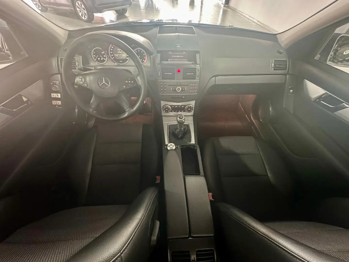 Mercedes-Benz C 180 CGI BE Avantgarde Gris - 2