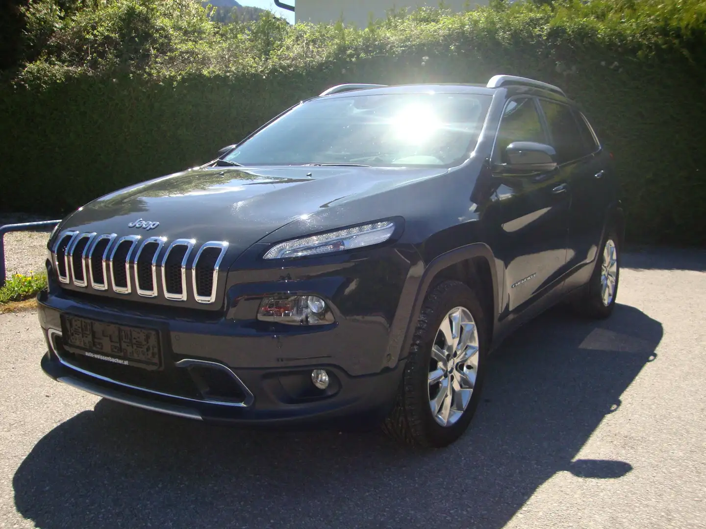Jeep Cherokee 2,2 MultiJet II AWD Limited Aut. Szürke - 1