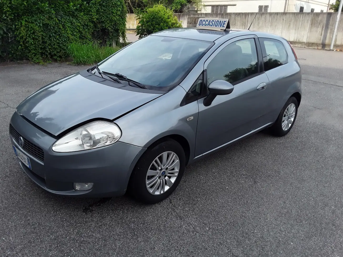 Fiat Grande Punto 3p 1.4 sjt 16v Sport 95cv Grigio - 1