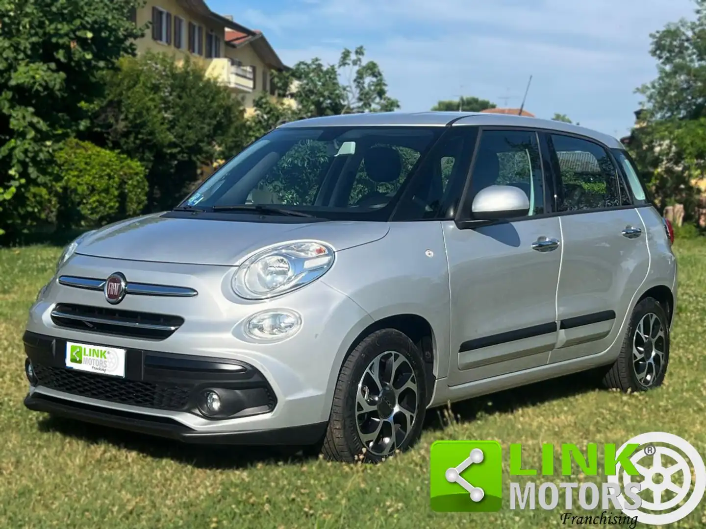 Fiat 500L 1.4 95 CV Pop Star UNICO PROPRIETARIO Plateado - 1