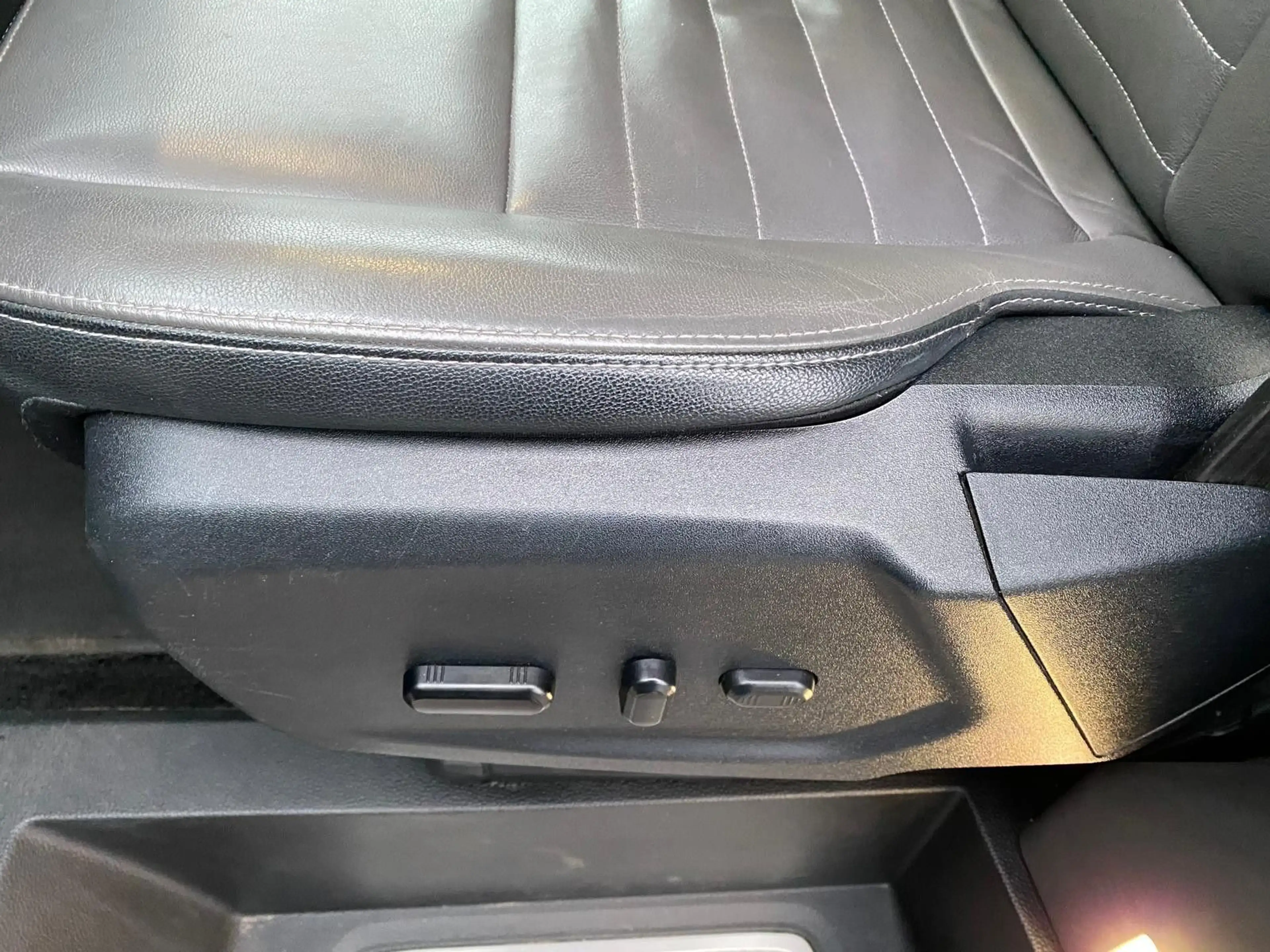 Ford Tourneo Custom Kombi 320 L1Titanium|LEDER|SZH| — photo 15