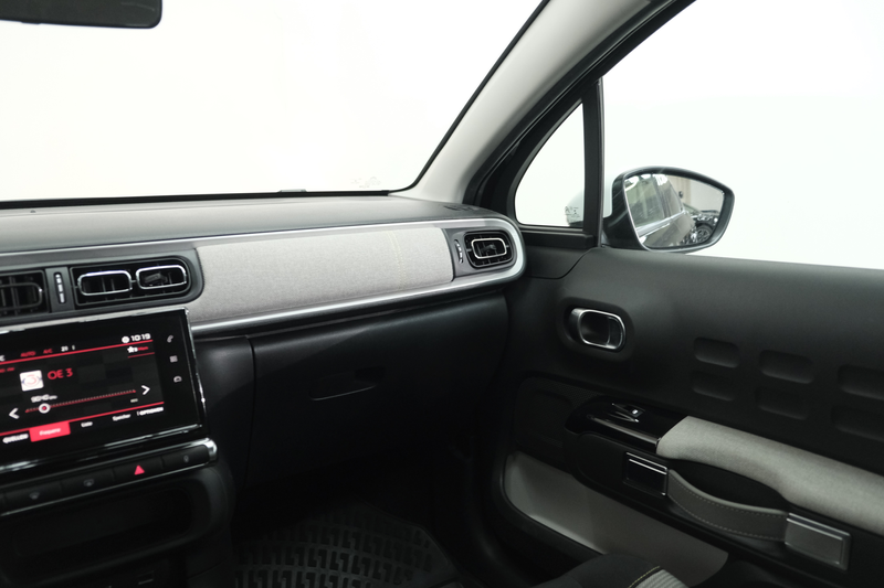 Citroen C3 Shine | RFK | CarPlay — photo 13