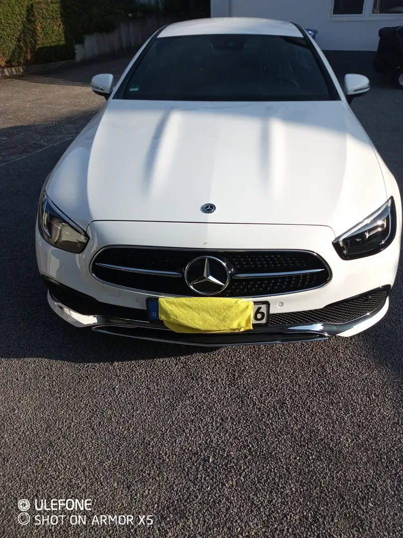 Mercedes-Benz E 200 E 200 (238.380) Weiß - 2