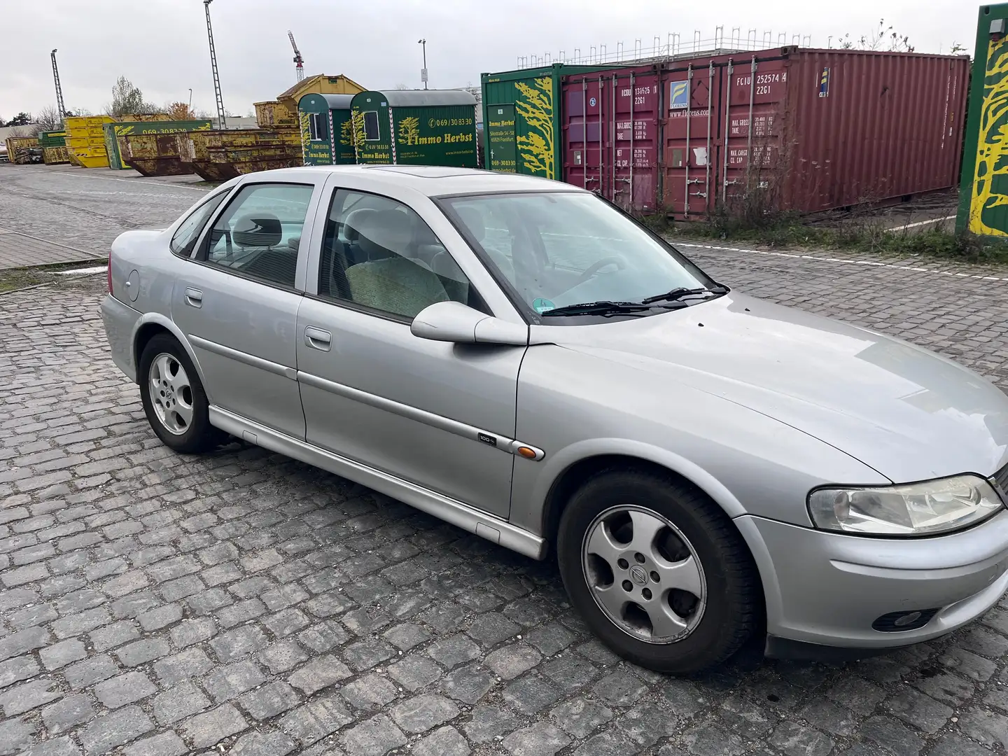 Opel Vectra 2.5 V6 (CD) Sport Plateado - 2