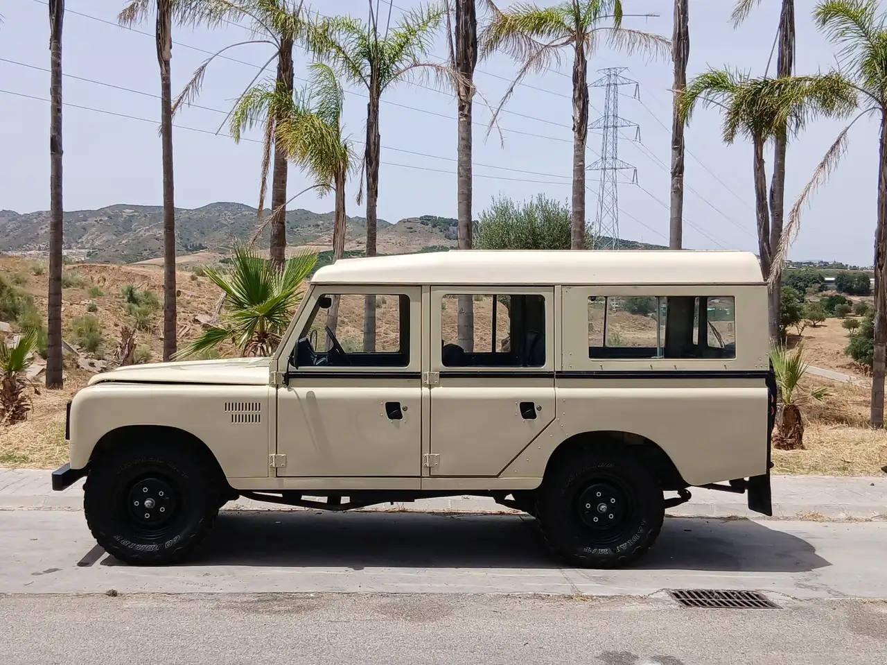 Land Rover 109, foto 1