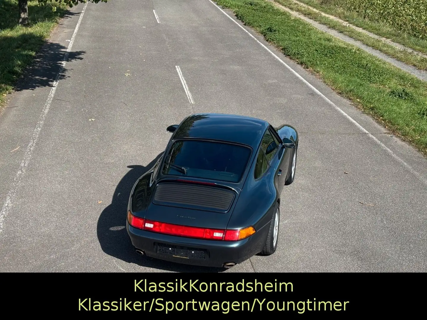 Porsche 993 Carrera Coupé Tiptronic Grün - 2