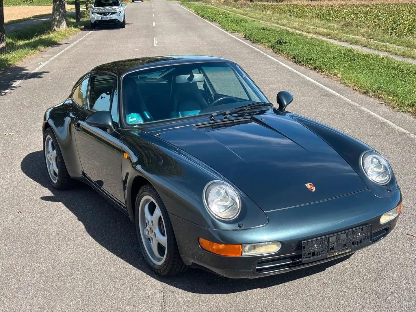 Porsche 993 Carrera Coupé Tiptronic Grün - 2