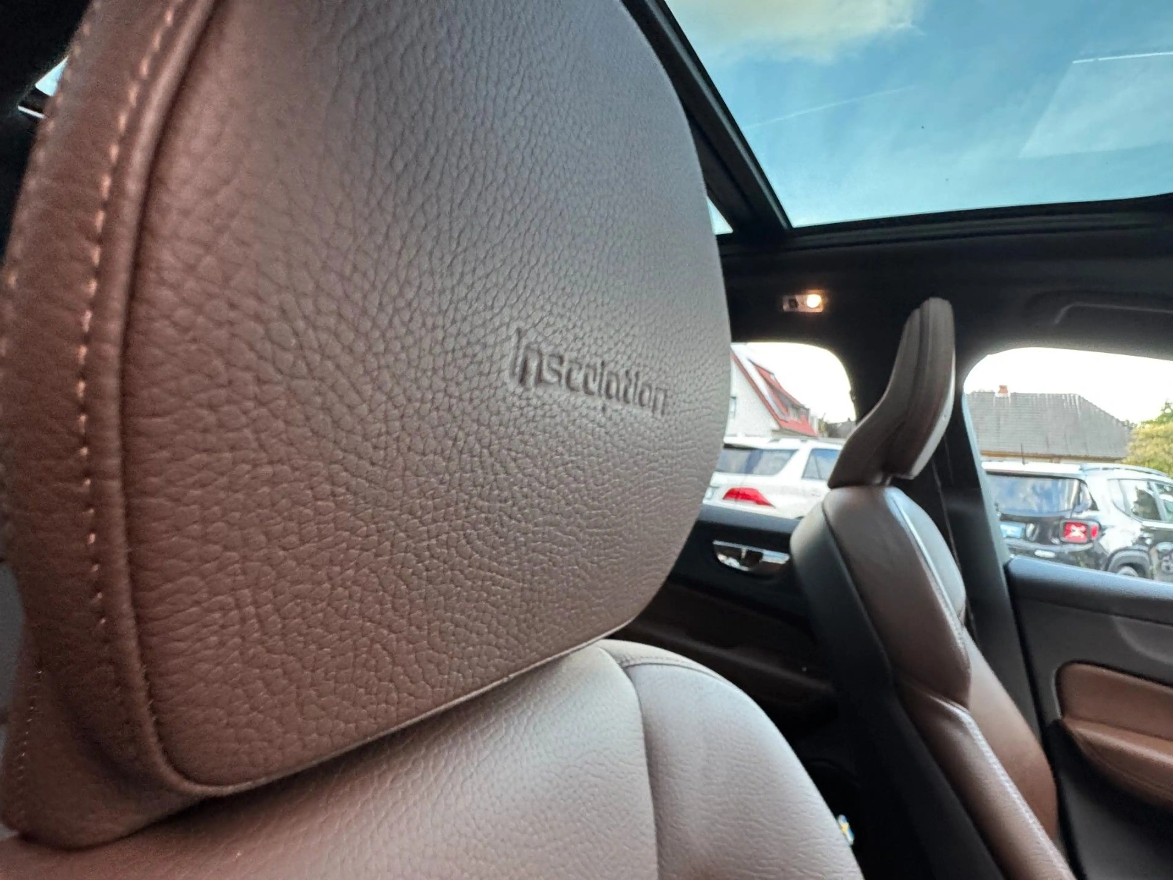 Volvo XC60 Inscription AWD*PANO*360K*AHK — photo 20