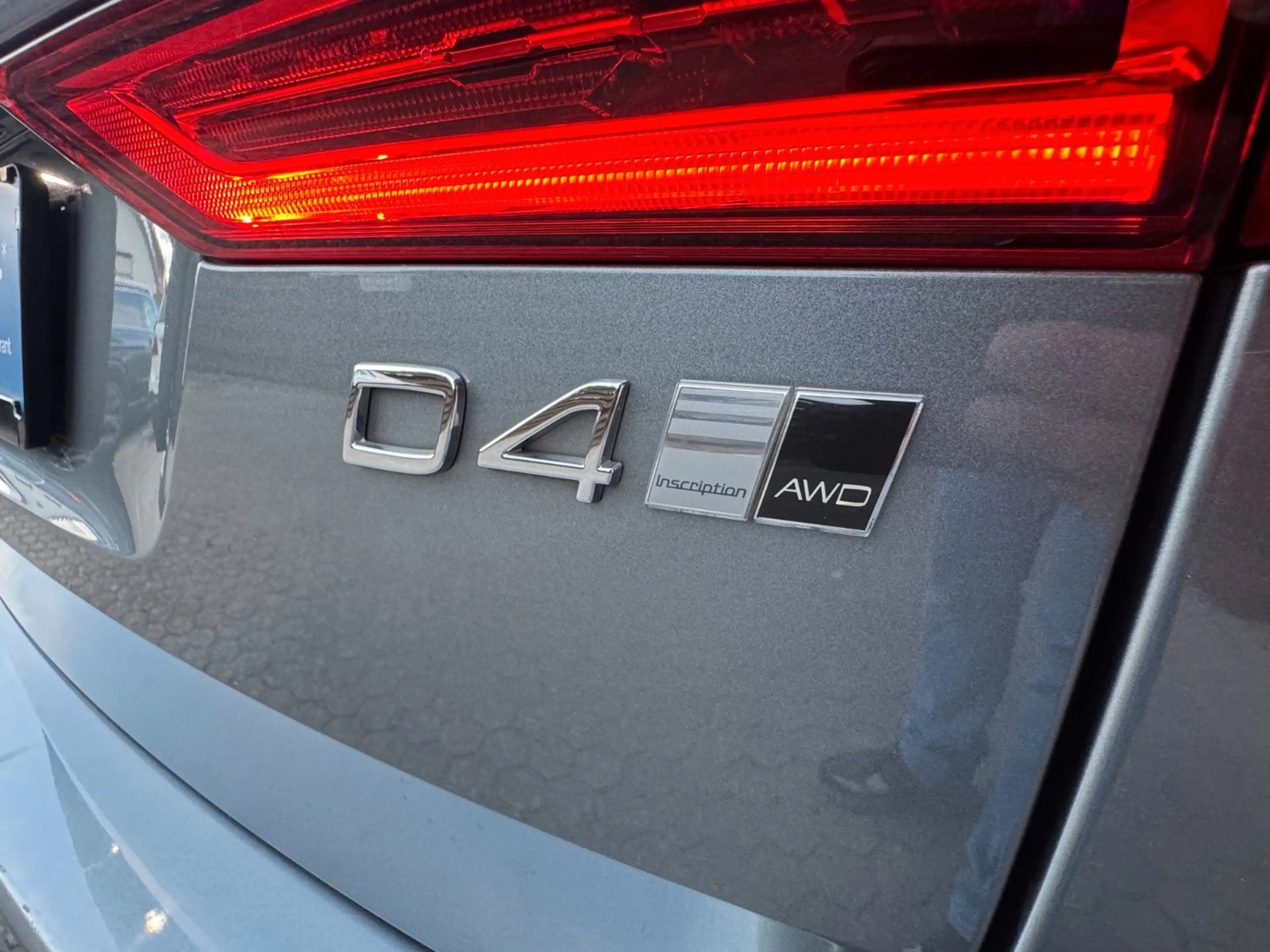 Volvo XC60 Inscription AWD*PANO*360K*AHK — photo 22
