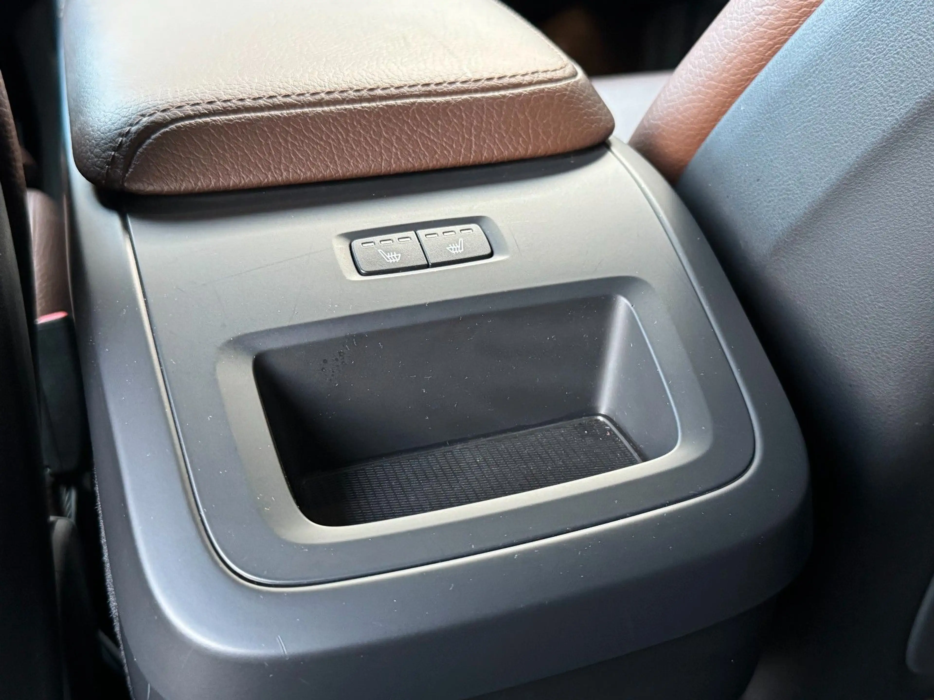 Volvo XC60 Inscription AWD*PANO*360K*AHK — photo 18