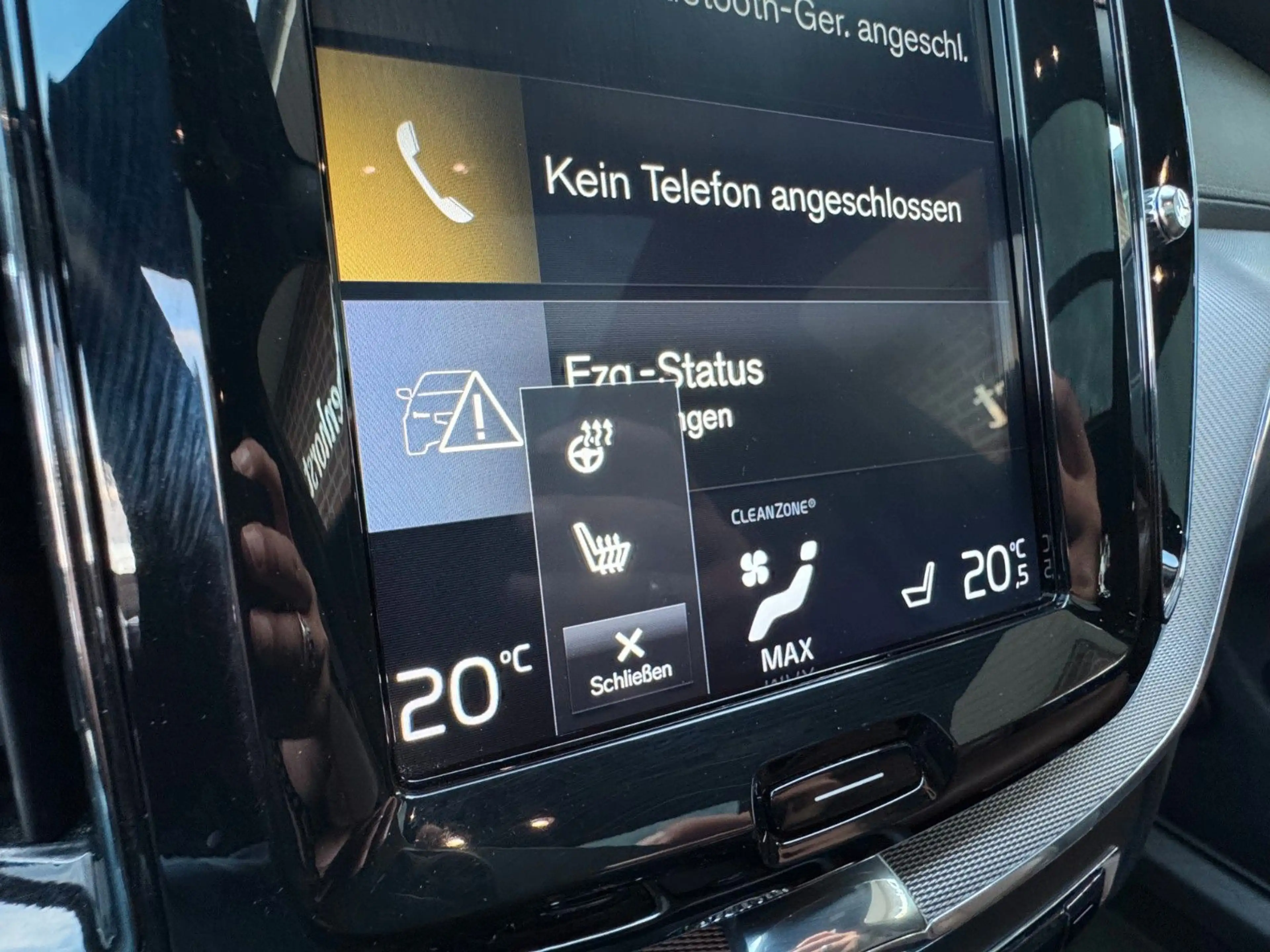Volvo XC60 Inscription AWD*PANO*360K*AHK — photo 24