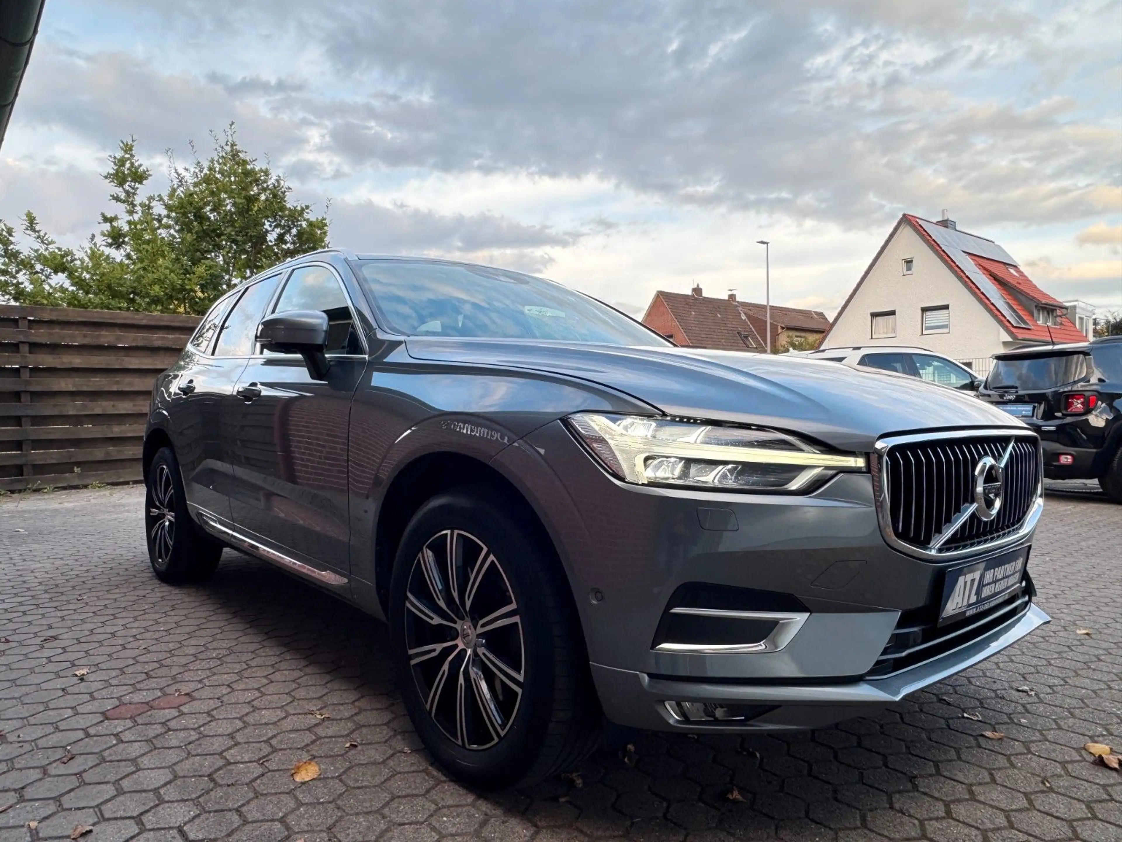 Volvo XC60 Inscription AWD*PANO*360K*AHK — photo 6
