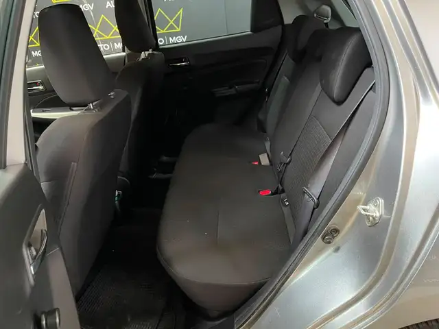 Suzuki Swift view 14