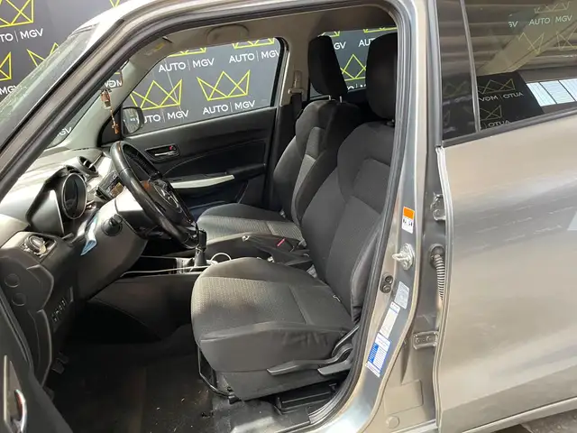 Suzuki Swift view 8