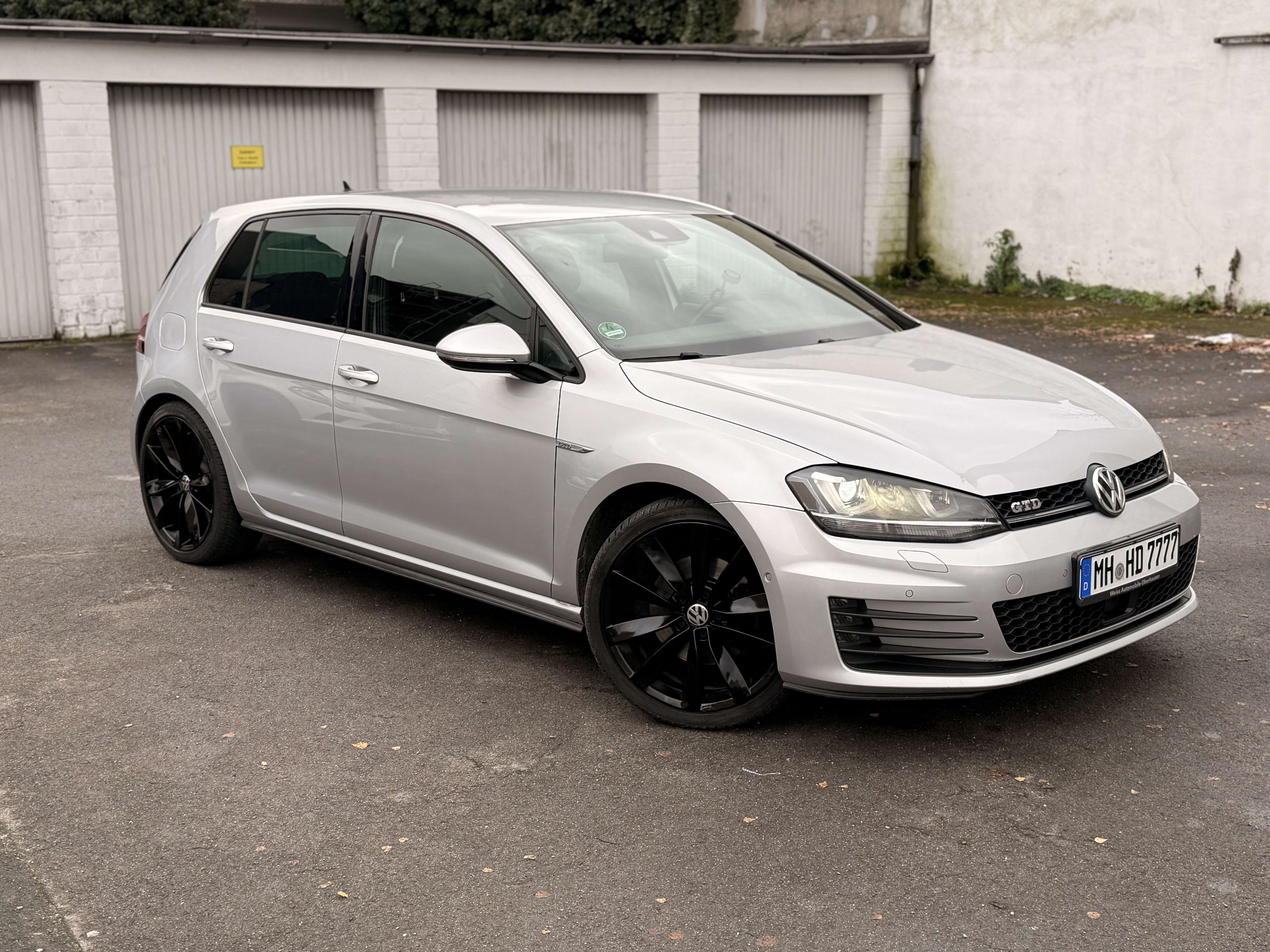 Second hand Volkswagen Golf 2.0 GTD